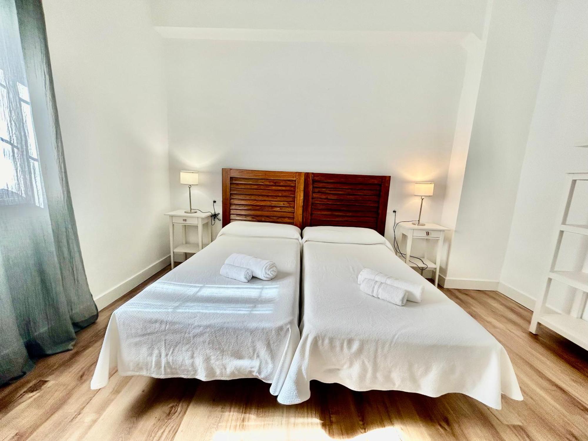 Acogedor Apt 6Pax 3Bdr 2Bth - Cozyhomesevilla5 Kültér fotó