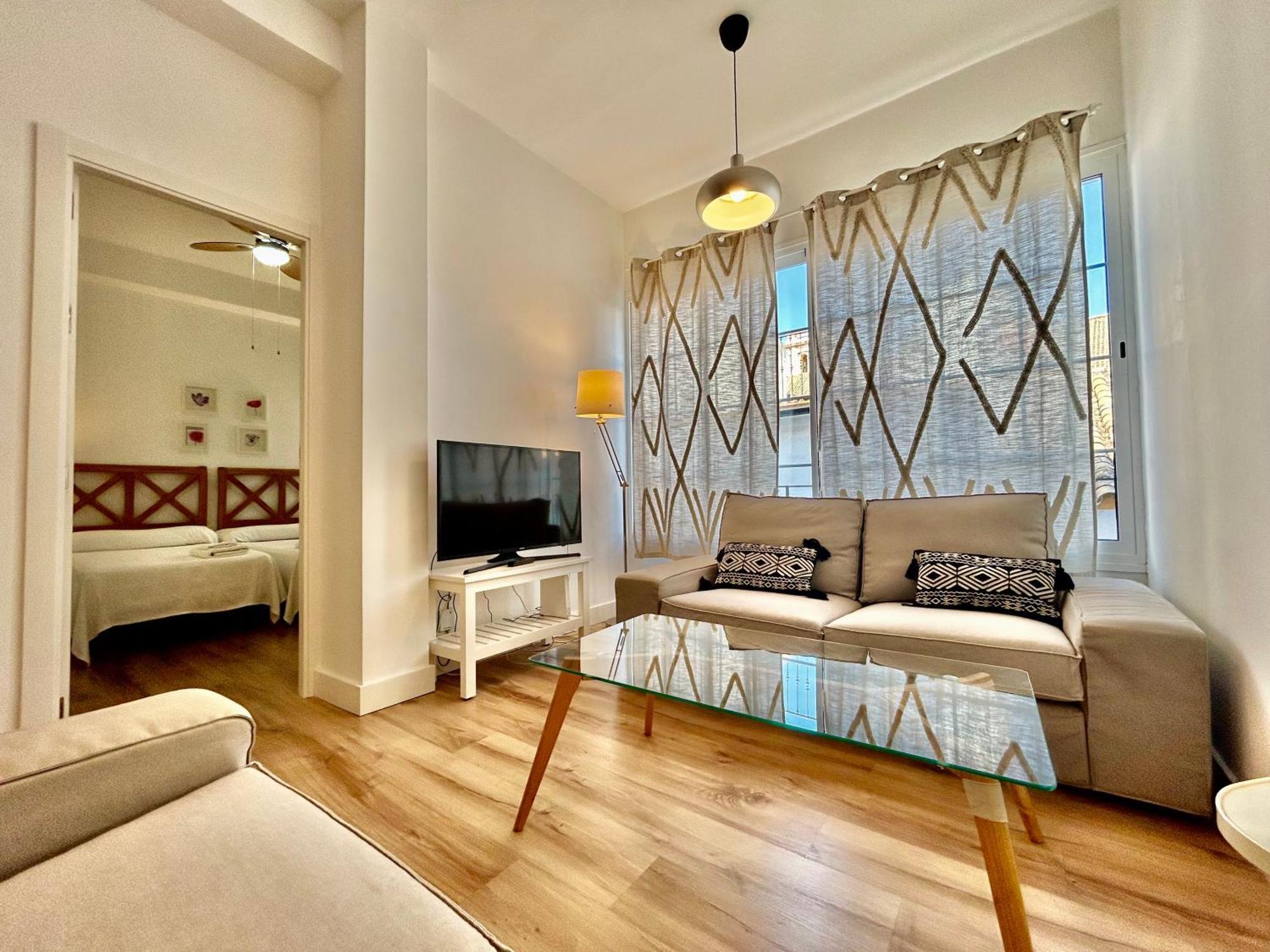 Acogedor Apt 6Pax 3Bdr 2Bth - Cozyhomesevilla5 Kültér fotó